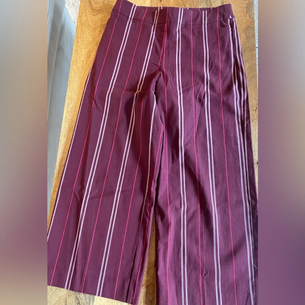 Chico's Brigitte Wide Leg Crop Pants - Picture 1 of 5